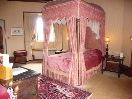 Duke's Bedchamber Thornbury Castle Duke's Bechamber Thornbury Castle